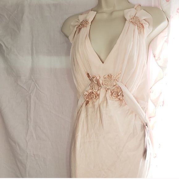 TOPSHOP BRIDE Appliqué Bridal Dress -NWT - Picture 16 of 16